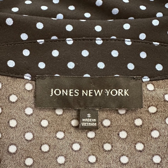 JONES NEW YORK, STRETCHY, WRAP TOP DRESS. 3/4 SLEEVE, BELTED WAIST. SIZE S - Picture 5 of 6